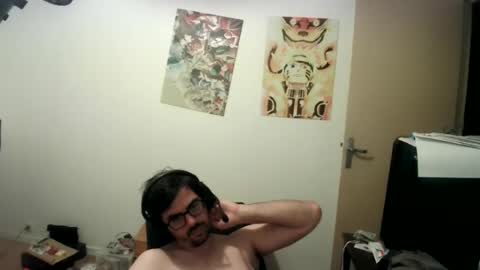 romainb72 online show from August 6, 11:58 pm
