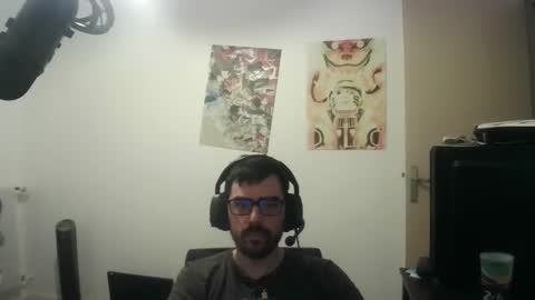 Snapshot of romainb72 chatting on September 14, 9:49 pm romainb72 online show from September 14, 9:49 pm