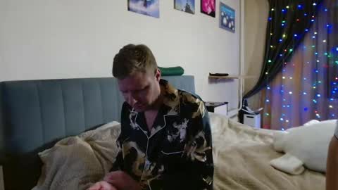 Roman online show from February 4, 7:29 pm