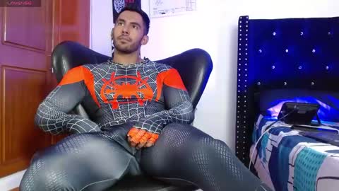 Roman online show from April 6, 6:09 pm