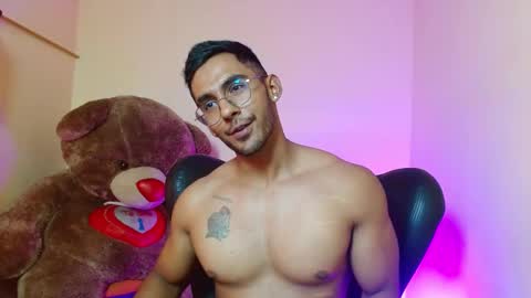 Roman online show from February 7, 7:17 pm