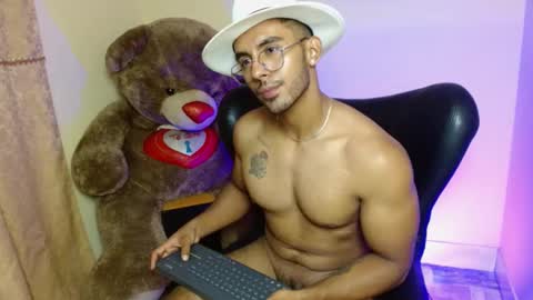 Roman online show from January 23, 1:30 am