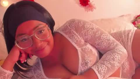 Is A Belle online show from March 1, 6:06 am