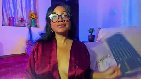 Is A Belle online show from February 2, 3:21 am