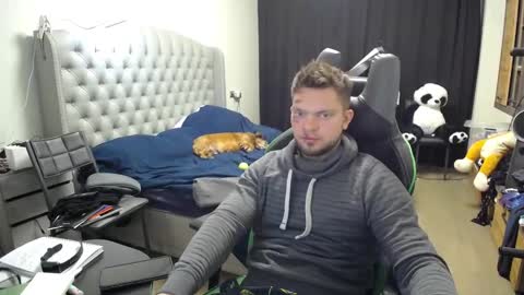 romantic_twunk online show from October 8, 2:08 am