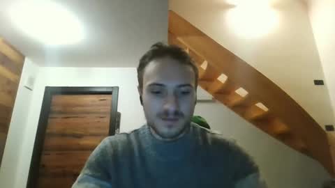 Snapshot of romanz123 chatting on December 7, 11:29 pm romanz123 online show from December 7, 11:29 pm