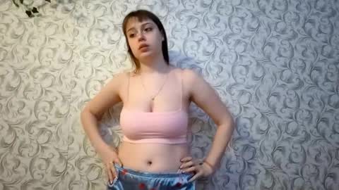 Alya online show from December 19, 12:00 pm