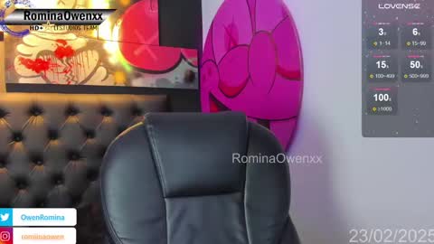 Snapshot of rominaowenxx chatting on February 23, 9:22 am ROMINA OWEN online show from February 23, 9:22 am