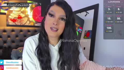 Snapshot of rominaowenxx chatting on February 1, 6:00 am ROMINA OWEN online show from February 1, 6:00 am