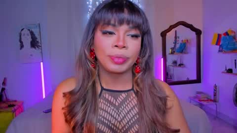 Romi Rouse online show from November 20, 8:35 am