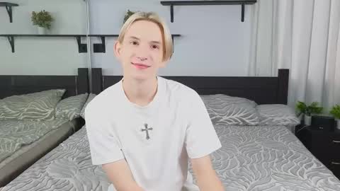 ron vilsx online show from September 17, 5:44 am