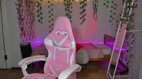 Spicy lady Kristy online show from September 20, 3:04 pm