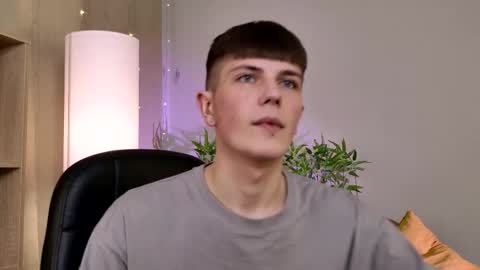 Rony online show from February 14, 7:38 pm