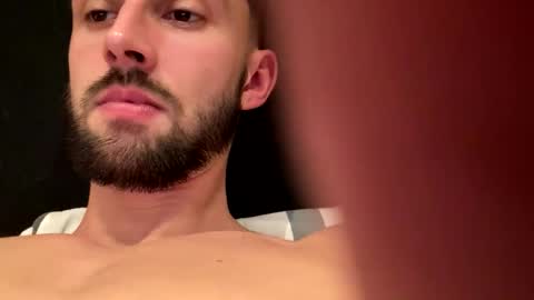 roronoagoro online show from December 3, 6:41 pm