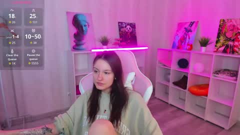Viola online show from May 14, 9:07 am