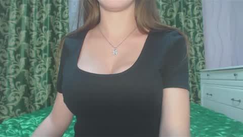 RosalNiils online show from February 16, 5:37 pm