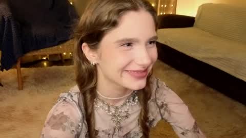 Kylie online show from April 10, 5:39 pm