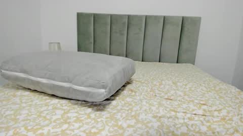 Rosa online show from October 18, 8:35 pm