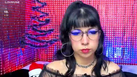 Ally online show from December 15, 8:05 pm