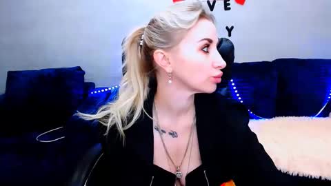 rose  shine online show from November 5, 10:50 am