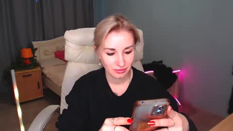 rose  shine online show from January 20, 9:46 am