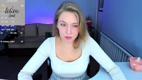 Rose but u can call me princess online show from October 30, 8:42 pm