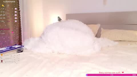 Rose    online show from April 3, 5:09 pm