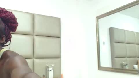 rose_valentiine online show from April 11, 7:45 am