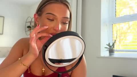 Bella  online show from April 22, 5:31 pm