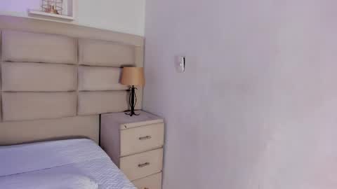 Rose online show from November 2, 3:01 pm