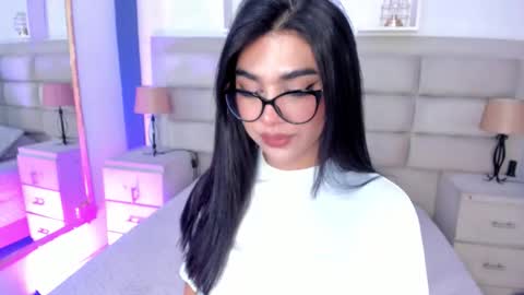 Rose online show from September 24, 1:07 pm