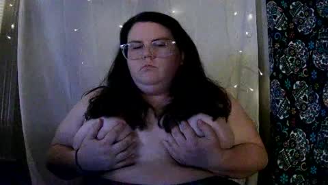 roseemeraldof online show from March 12, 6:17 am