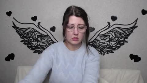 RoseHille online show from February 2, 3:20 pm