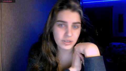 Snapshot of roselina_ chatting on January 20, 7:25 pm Rose online show from January 20, 7:25 pm