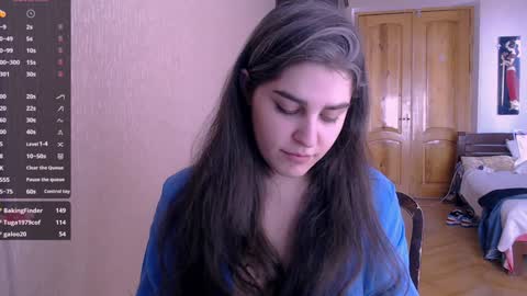 Snapshot of roselina_ chatting on January 29, 10:16 am Rose online show from January 29, 10:16 am