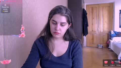 Snapshot of roselina_ chatting on January 12, 12:12 pm Rose online show from January 12, 12:12 pm