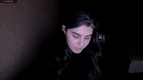 Snapshot of roselina_ chatting on January 3, 4:06 pm Rose online show from January 3, 4:06 pm