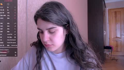 Snapshot of roselina_ chatting on January 21, 11:46 am Rose online show from January 21, 11:46 am