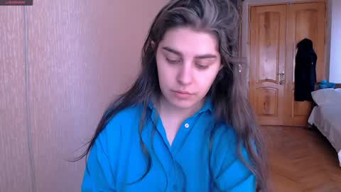 Snapshot of roselina_ chatting on February 7, 8:55 am Rose online show from February 7, 8:55 am