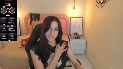 R O S E S online show from December 1, 7:23 pm