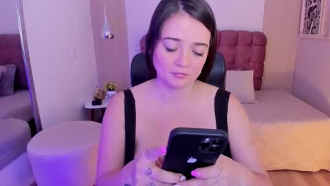 Rose Taylor online show from February 27, 1:04 pm