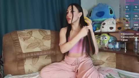 Rosewrs online show from October 17, 4:44 pm