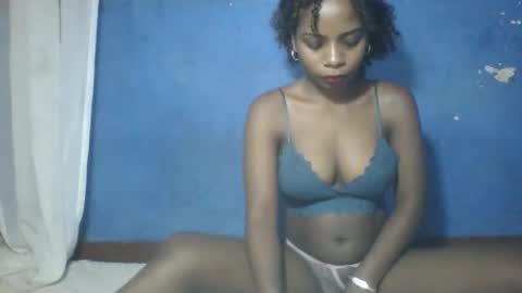 Roseyaa online show from October 19, 3:16 pm