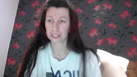 RosieHayes online show from March 29, 9:05 pm