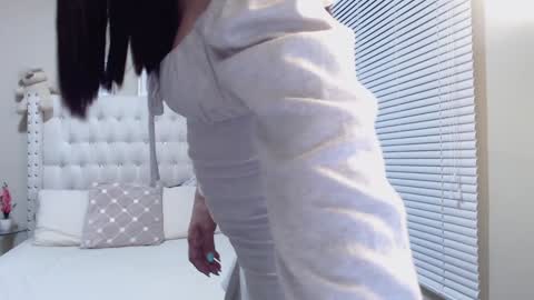 Snapshot of rosiehw chatting on December 5, 2:47 am rosiehw online show from December 5, 2:47 am