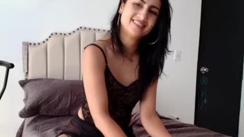 Snapshot of ross_bakerhot chatting on February 20, 5:52 pm Ross BakerHot online show from February 20, 5:52 pm