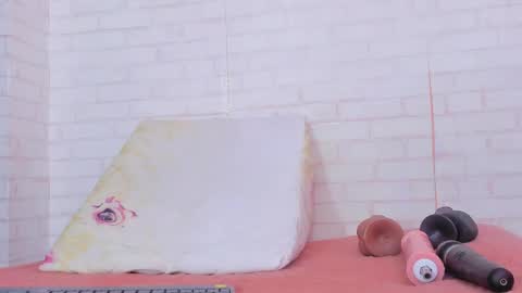 rosse_thompson11 online show from January 28, 7:21 pm