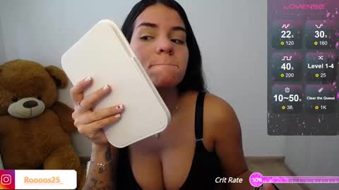 Snapshot of rossebunny25 chatting on February 21, 7:54 pm Rosse online show from February 21, 7:54 pm
