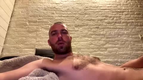 rotteei1 online show from November 3, 7:59 pm