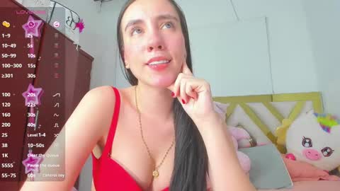 Snapshot of rousee_yarelds chatting on September 18, 5:00 am rousee_yarelds online show from September 18, 5:00 am